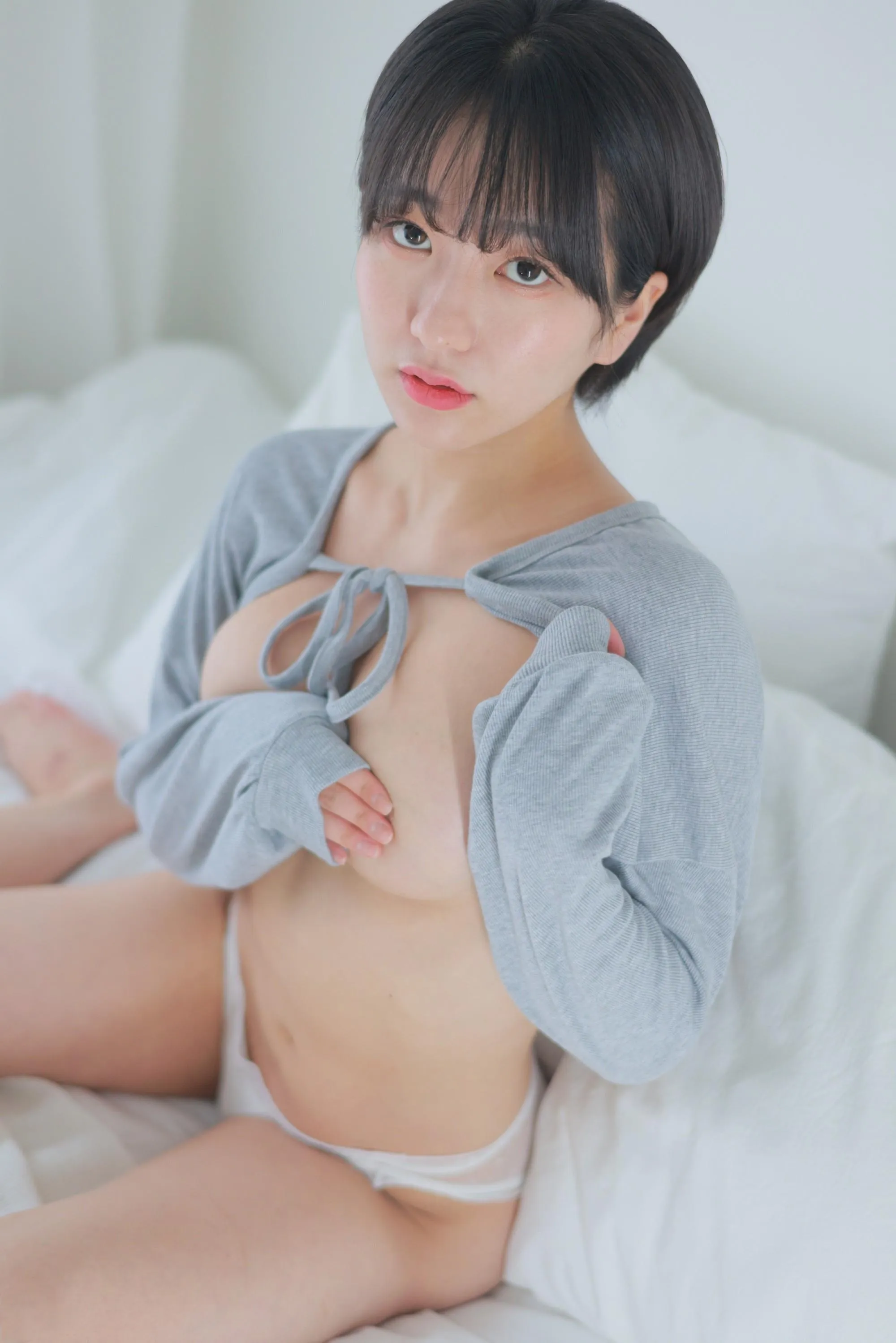 NO.006 [SeeShe] – Gray Cardigan Short Cut [55P]插图4